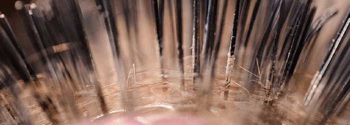 How to Clean Dirty Hair Brushes